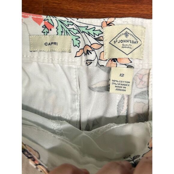 ST JOHN'S BAY Capris size 12 - Picture 6 of 7